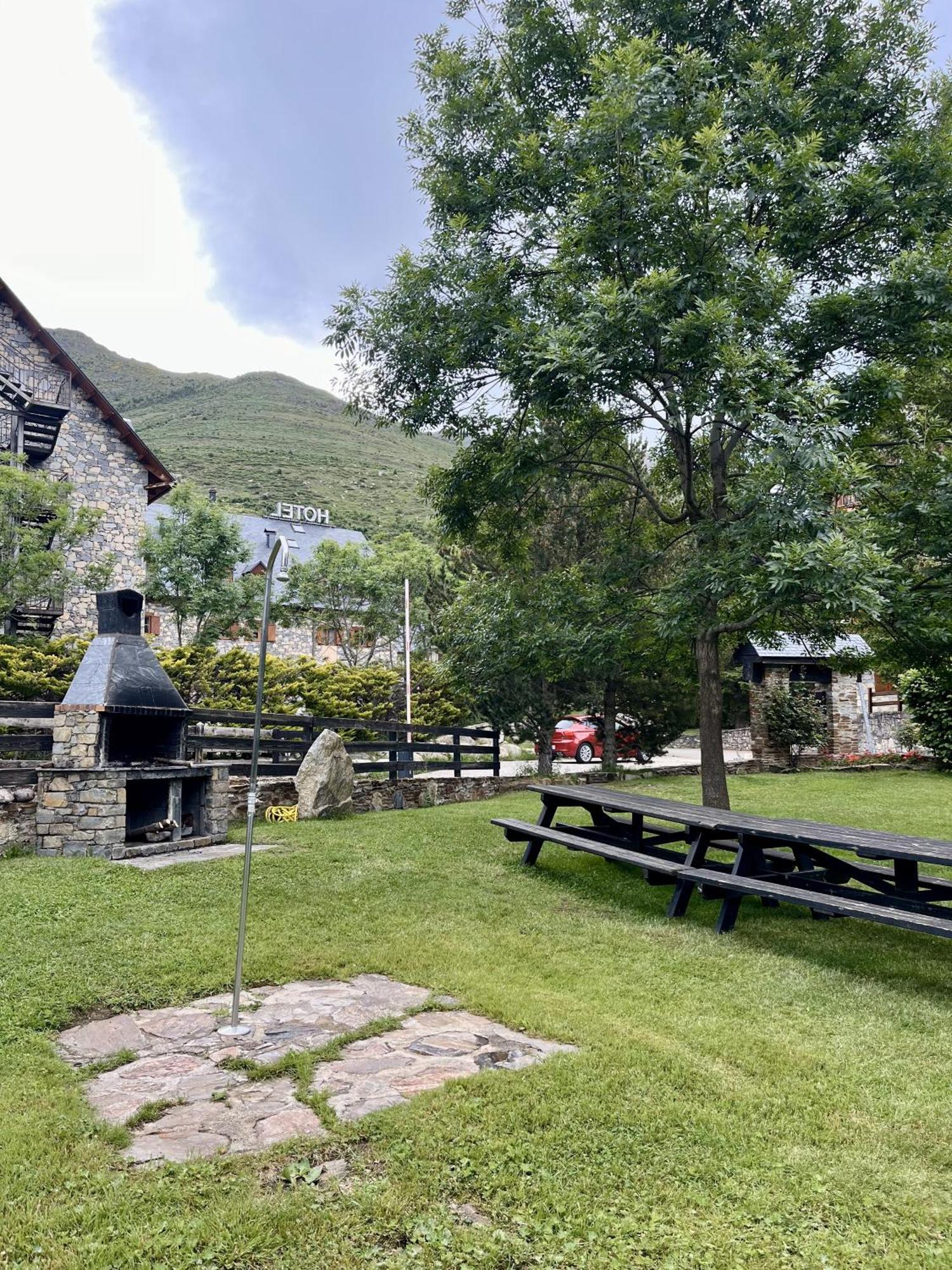 Estudio Las Perseidas - Vall De Boi Pla de l'Ermita Exterior photo